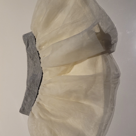 NWOT  baby GAP kids clothes 12-18 months skirt and underwear - Picture 1 of 3